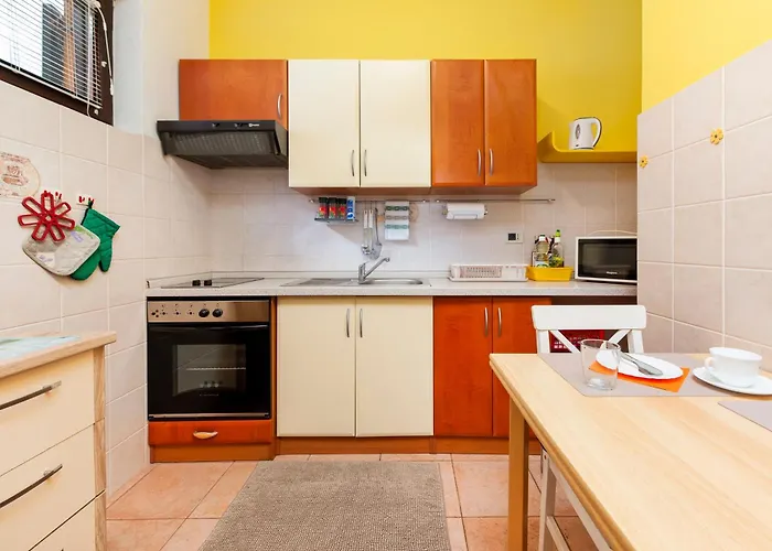 Apartments Erik B&B Adults Only